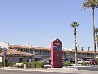 Howard Johnson By Wyndham Airport/downtown Area Hotel 2*