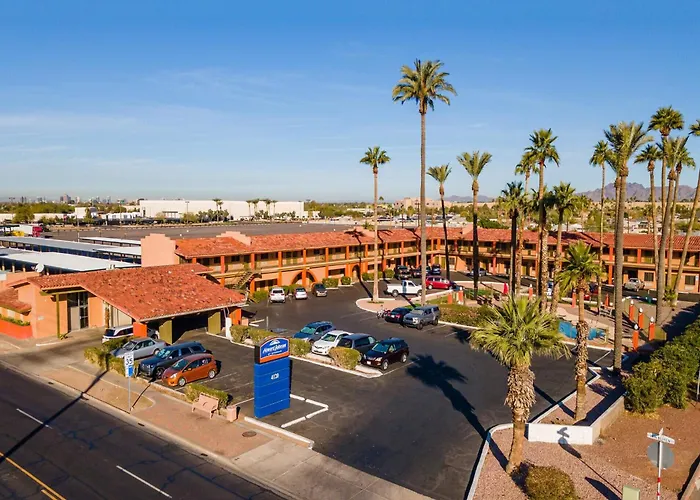 Howard Johnson By Wyndham Airport/downtown Area Hotel 2*