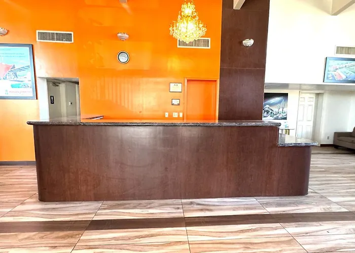 Howard Johnson By Wyndham Airport/downtown Area 2*