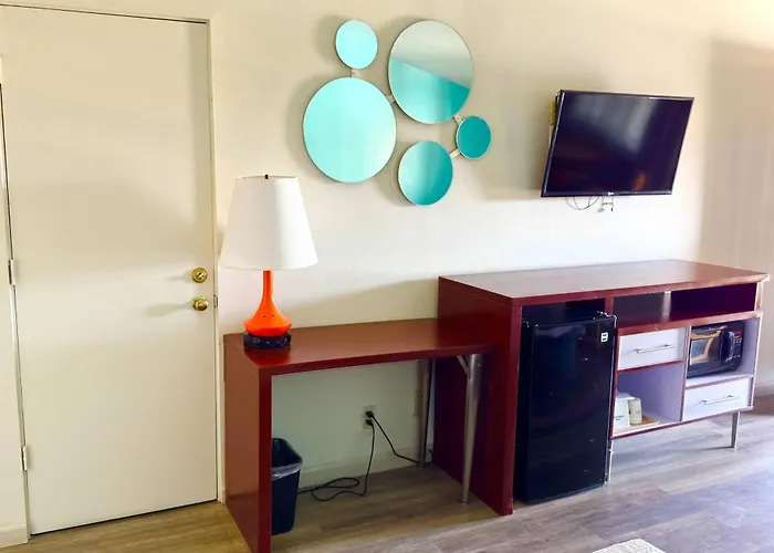 Howard Johnson By Wyndham Airport/downtown Area 2* Phoenix