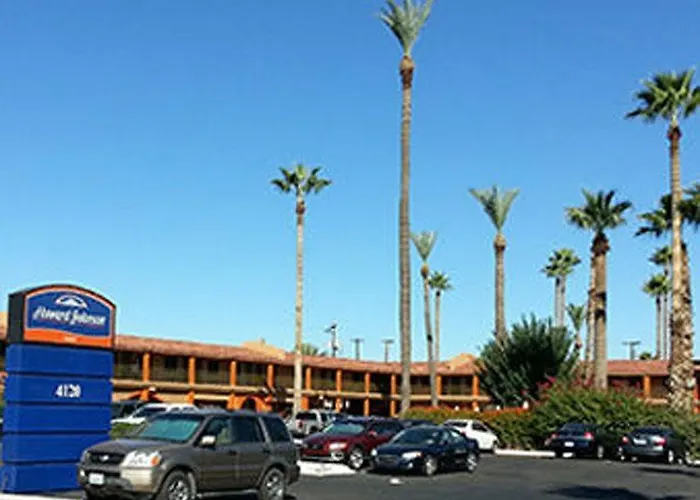 Hotel Howard Johnson By Wyndham Airport/downtown Area Phoenix
